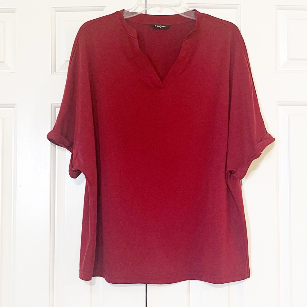 NWOT Burgundy Maroon V-Neck Oversized Blouse | Loose Fit | Size Medium - Picture 5 of 15